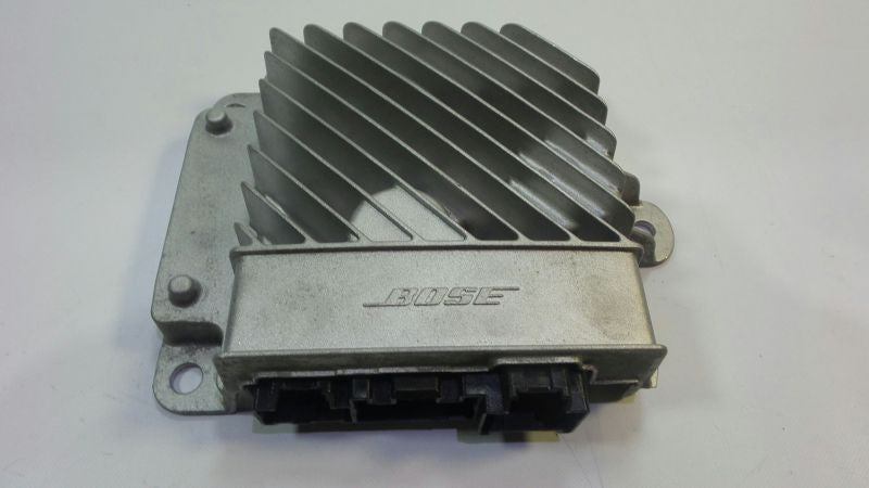 Amplificador Auto Radio Renault Bose