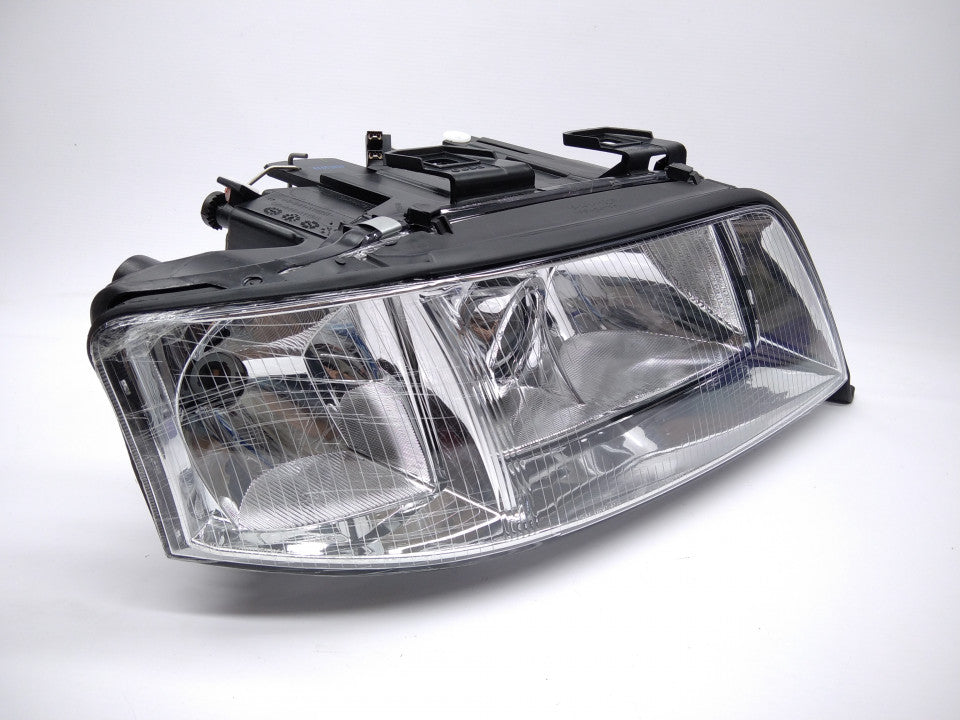 Farol Direito Eletrico Audi A6 97-99