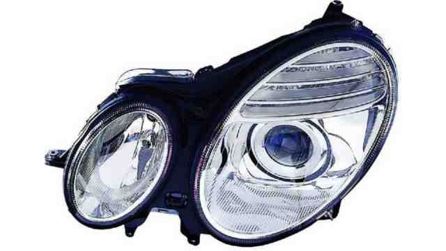 Farol Direito Mercedes W211 E Class 06-09