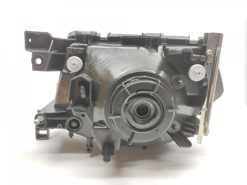 Farol Esquerdo Manual Nissan Patrol 02-04