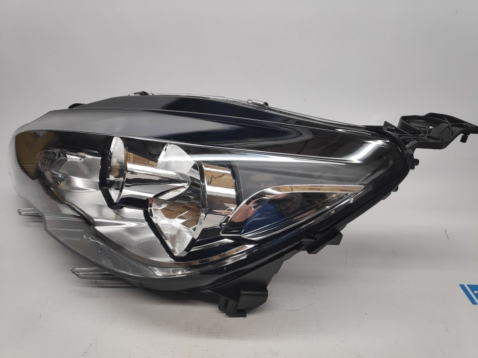 Farol Esquerdo Peugeot 308 13-