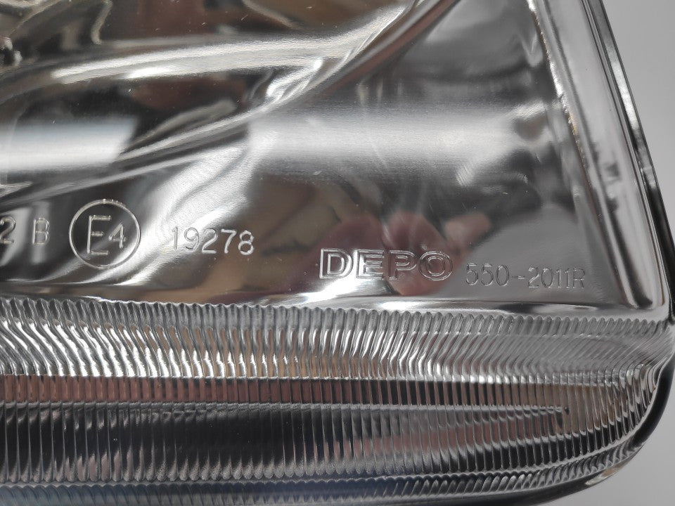 Farol Nevoeiro Direito Peugeot 406 99-04