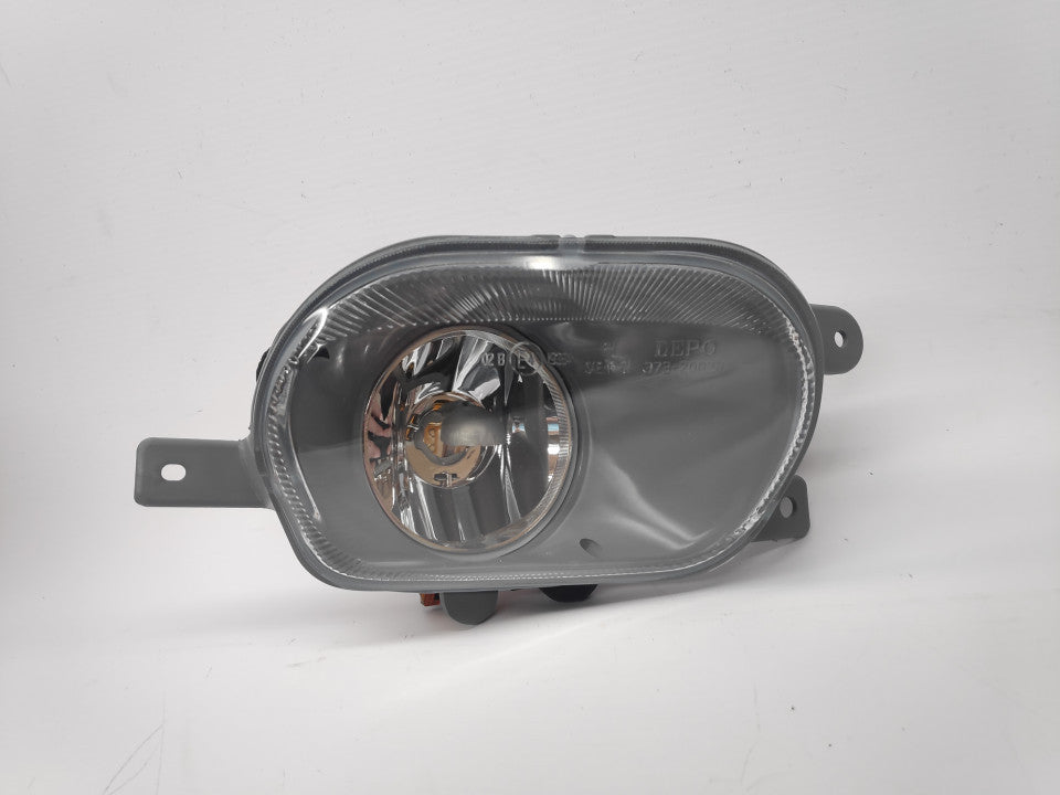 Farol Nevoeiro Direito Volvo Xc90 03-06