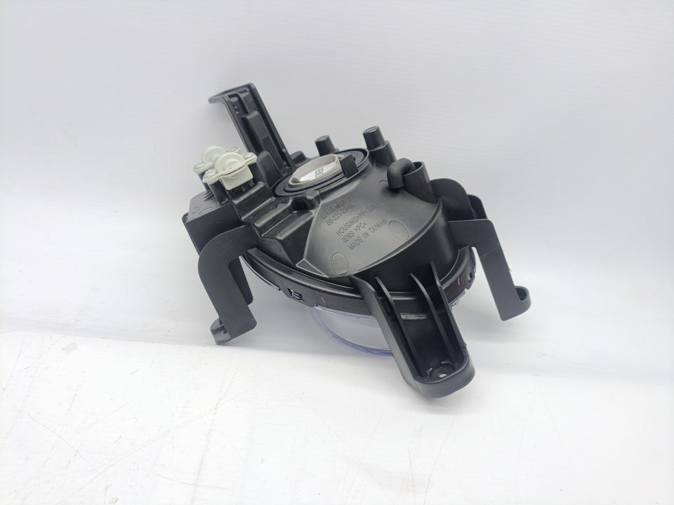 Farol Nevoeiro Esquerdo Hyundai I10 13-