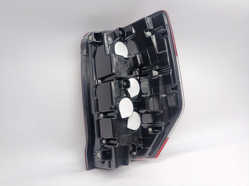Farolim Esquerdo Led Mitsubishi L200 19-24