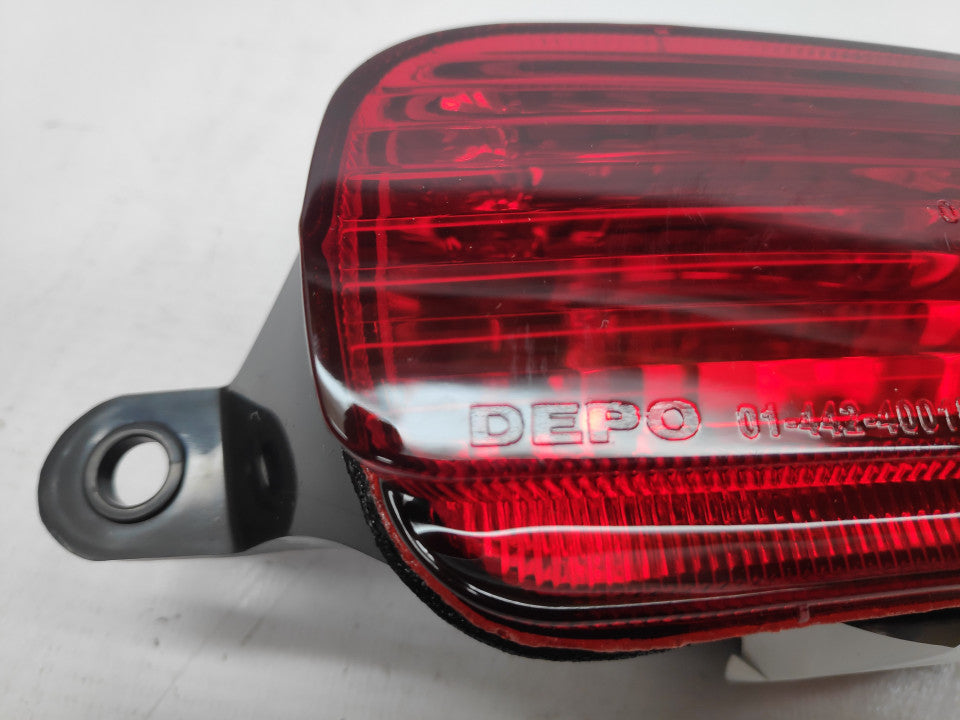 Farolim Nevoeiro Direito Opel Corsa C 00-03