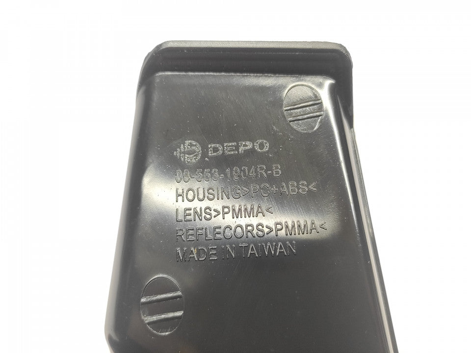 Farolim Tras Direito Dacia Duster 18 - 21 Fumado