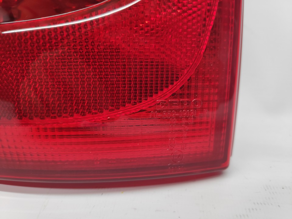 Farolim Tras Esquerdo Citroen Xsara Picasso 00-03