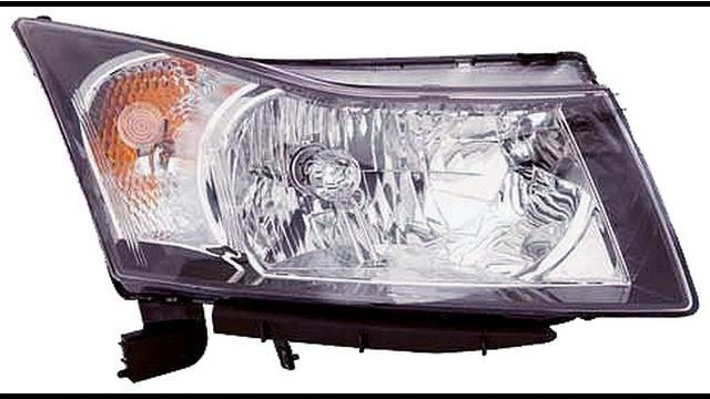 Farol Direito Eletrico Chevrolet Cruze 4 / 5P 09-