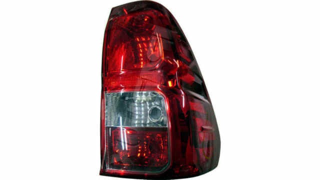 Farolim Tras Direito Toyota Hilux 15-19