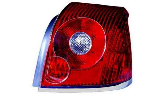 Farolim Direito Toyota Avensis Sedan 4P 06-08