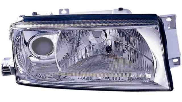 Farol Direito Eletrico C/ Nevoeiro Skoda Octavia 00-04
