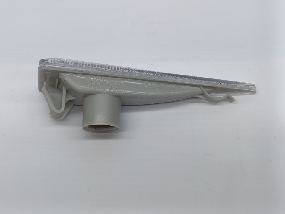 Pisca Guarda-lamas Esquerdo Renault Megane II Scenic II Espace IV 02-09