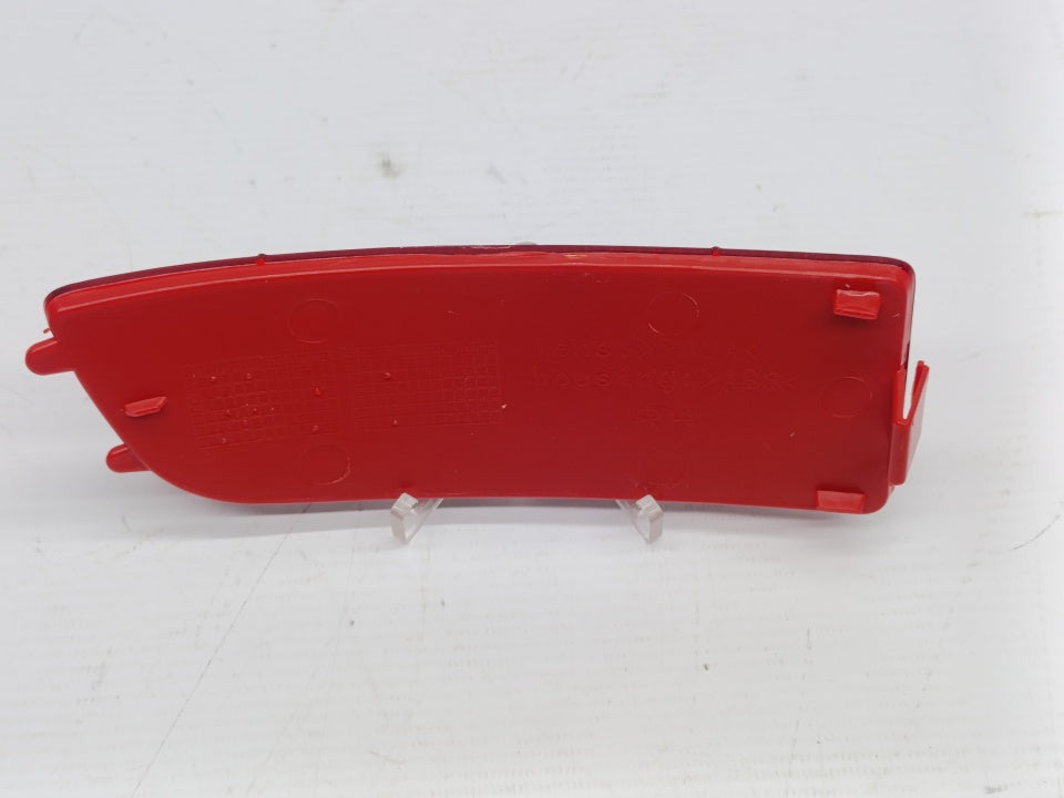 Refletor Direito VW Crafter 06-16