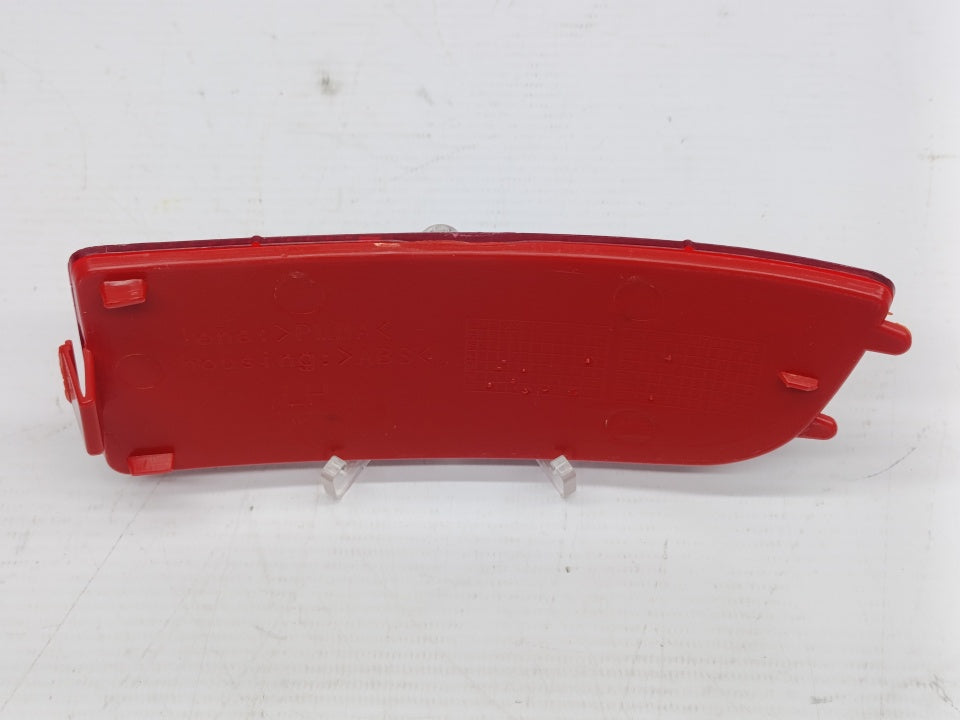 Refletor Esquerdo Mercedes Sprinter 13-18