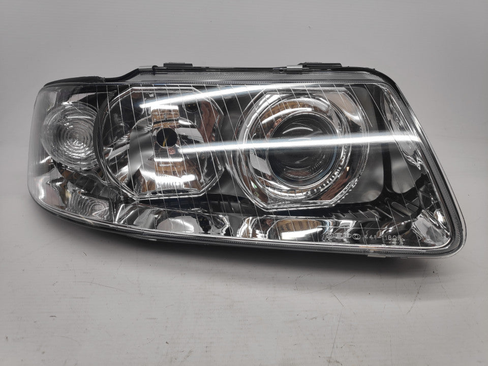 Farol Audi A3 00-03 Direito