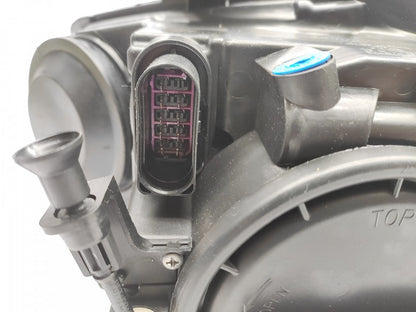 Farol Direito Audi A3 09-12
