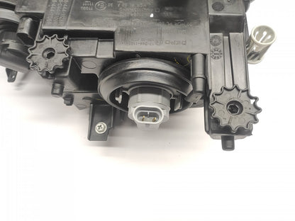 Farol Direito Bmw S-3 E46 4P/ Touring 01-05 Mascara Preta
