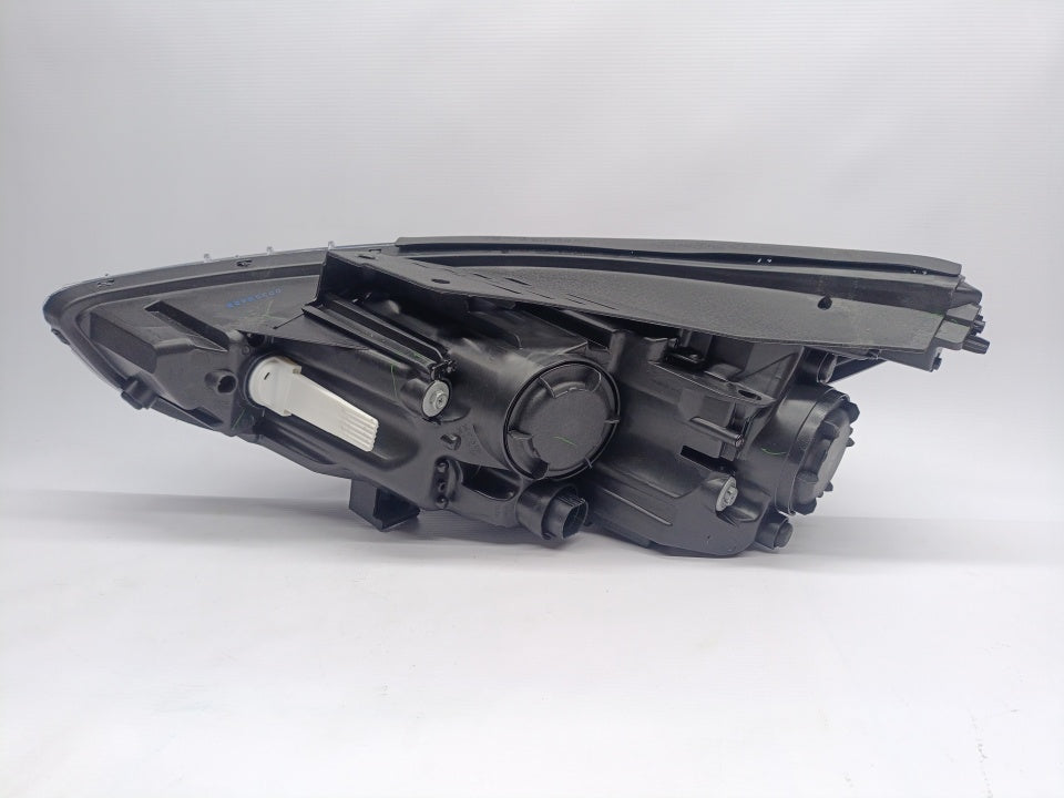 Farol Direito C/Nev. Hyundai I30 17-20