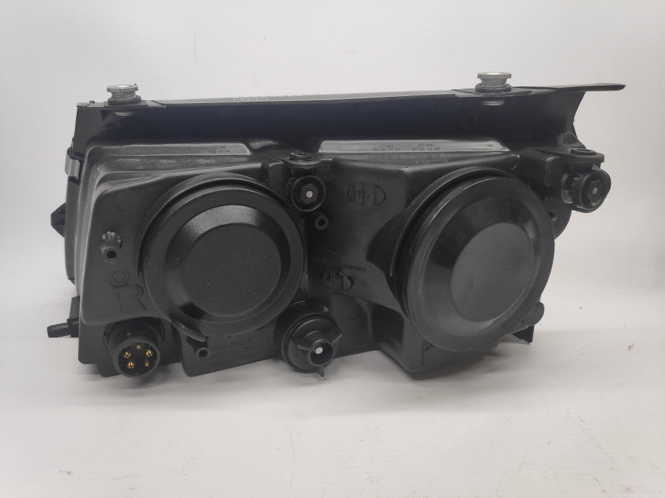 Farol Direito C/ Nevoeiro Vw Passat B5 96-00