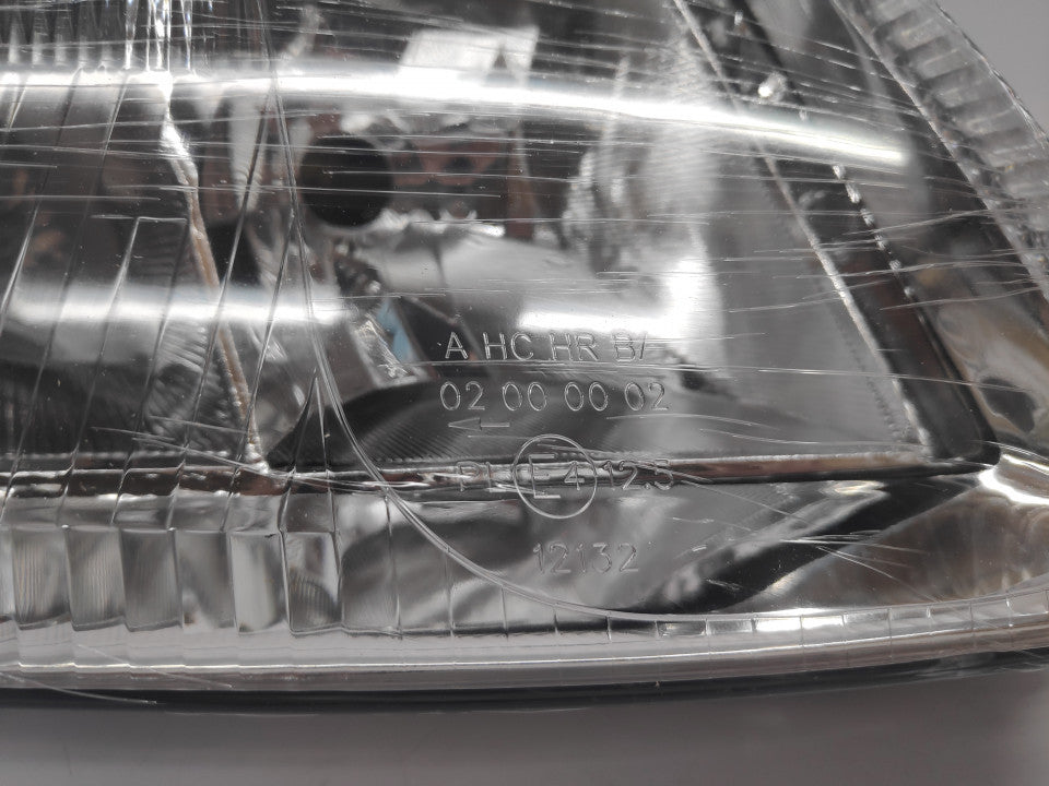 Farol Direito C/ Nevoeiro Vw Passat B5 96-00