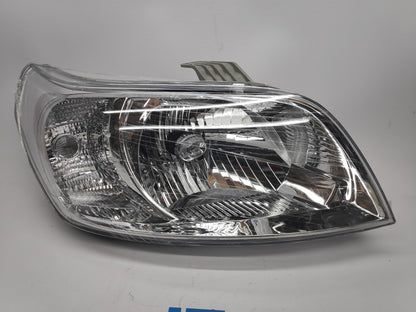 Farol Direito Chevrolet Aveo 3 / 5P 09-11