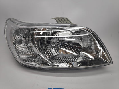 Farol Direito Chevrolet Aveo 3 / 5P 09-11