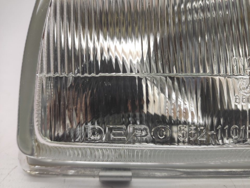 Farol Direito Citroen C-15 / Visa 79-92
