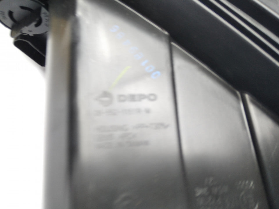 Farol Direito Citroen C-Elisee 17-