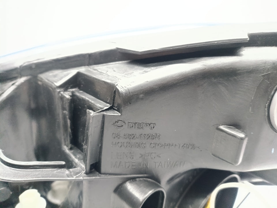 Farol Direito Citroen C4 Grand Picasso 10-13