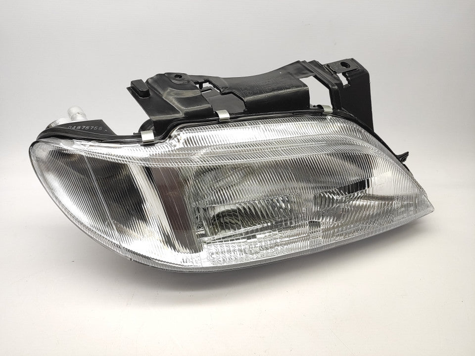 Farol Direito Citroen Xsara 97-00 H4