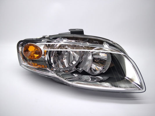 Farol Direito Eletrico Audi A4 04-07 Pisca Laranja