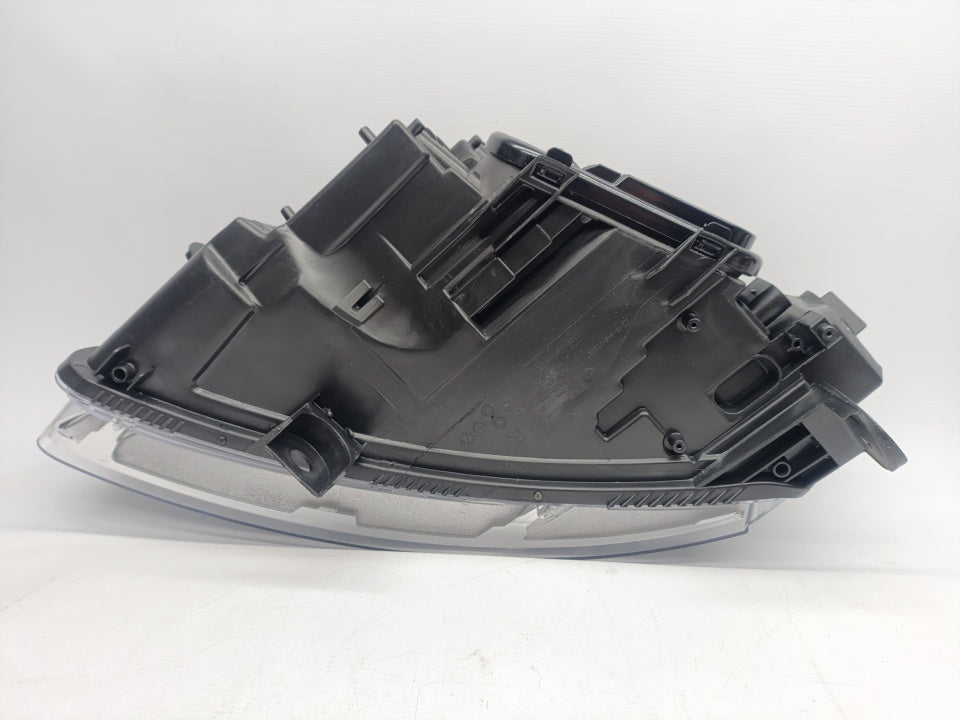 Farol Direito Eletrico Audi A6 04-08