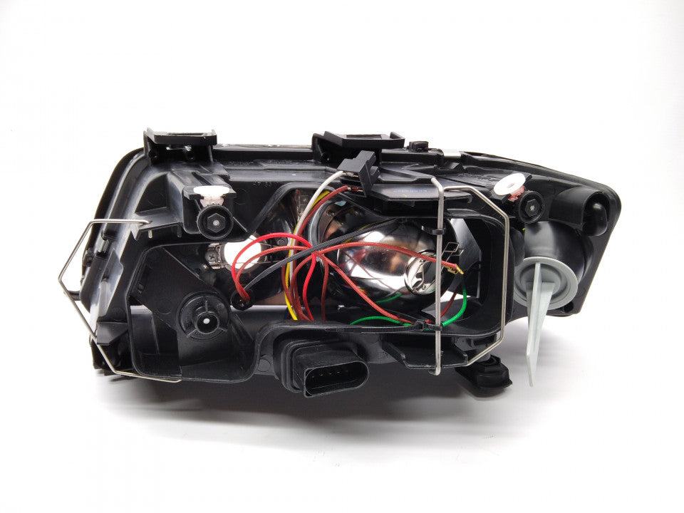 Farol Direito Eletrico Audi A6 97-99