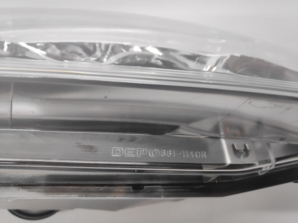 Farol Direito Eletrico Fiat Punto 03-05