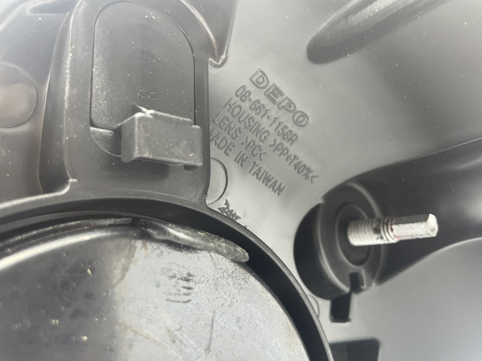 Farol Direito Eletrico Peugeot Bipper 08-