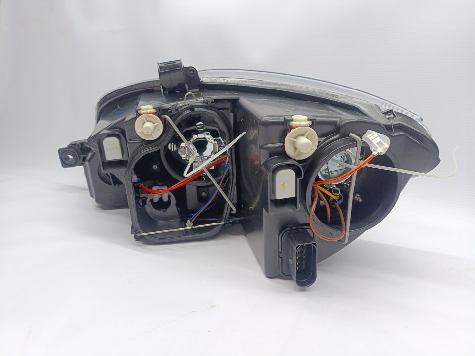 Farol Direito Eletrico Seat Leon 04-12- Mascara Preta
