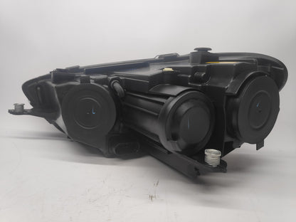 Farol Direito Eletrico Vw Scirocco 08-14 Xenon