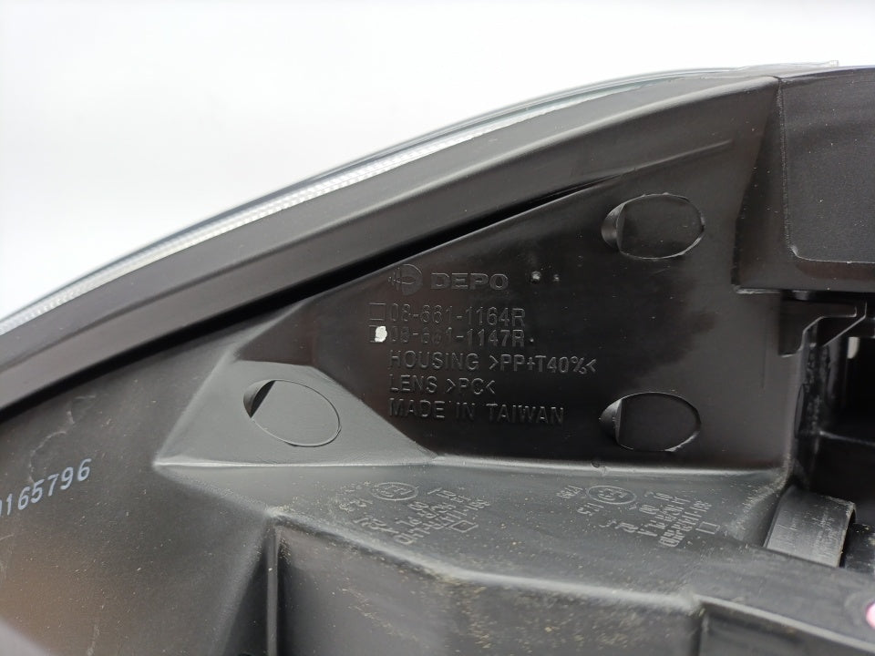 Farol Direito Fiat Grande Punto 05-08