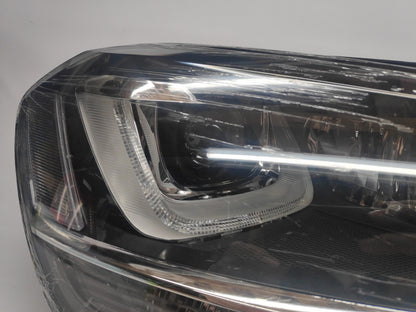 Farol Direito Fundo Negro Volkswagen Golf VII 12-17 Led