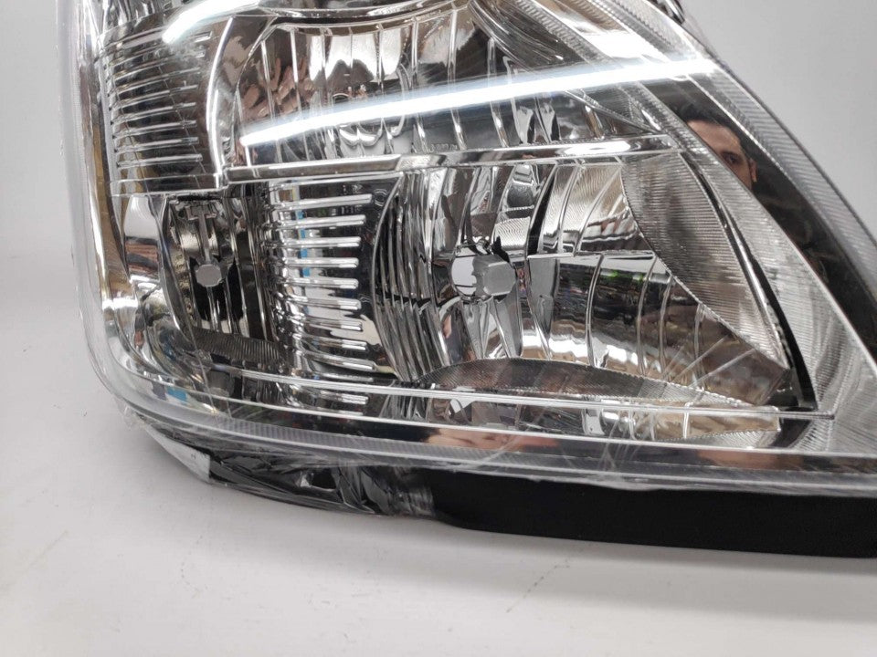 Farol Direito Iveco Daily 06-11