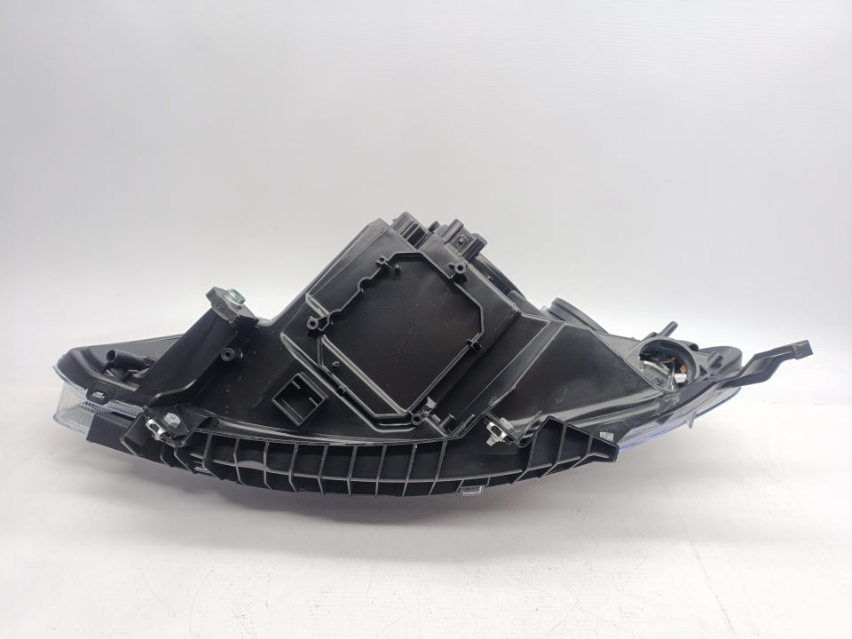 Farol Direito Lancia Ypsilon 11-