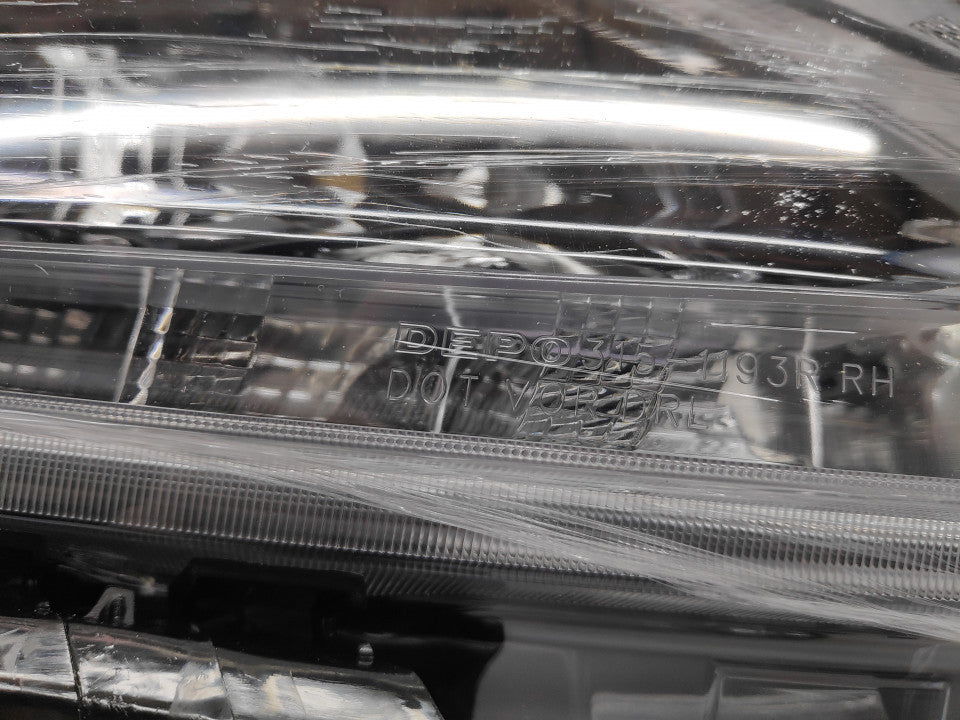 Farol Direito Led Nissan X-Trail 14-