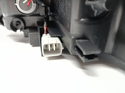 Farol Direito Led Toyota Yaris 5P 17-