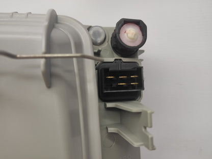 Farol Direito Manual Mercedes Vito 96-03 / V Class 96-03