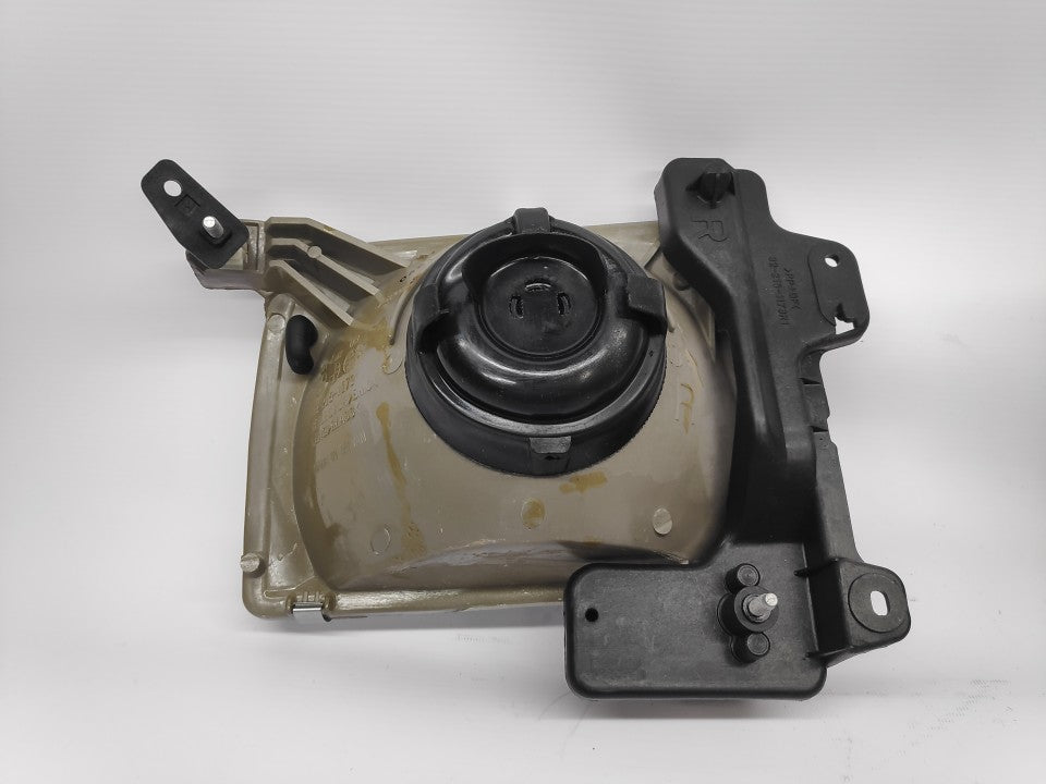 Farol Direito Manual Nissan Navara Pick-Up D22 98-00