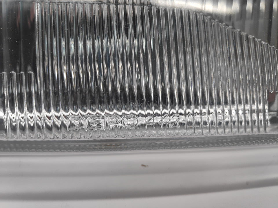Farol Direito Manual Opel Kadett E 84-91