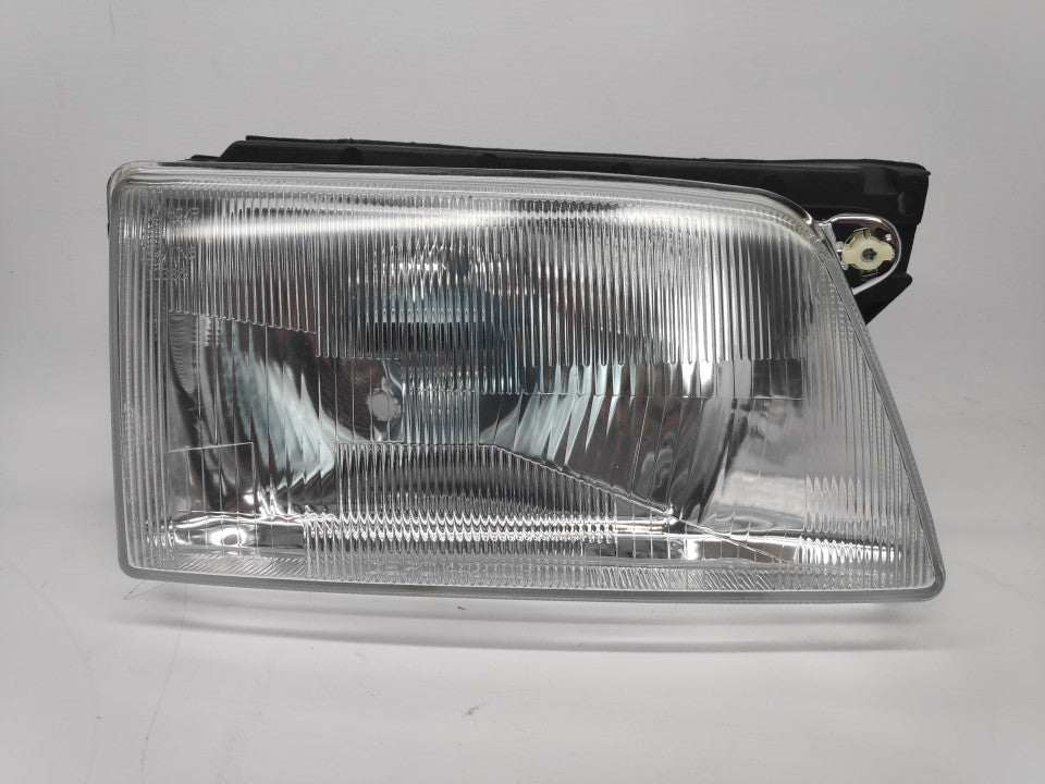 Farol Direito Manual Opel Kadett E 84-91