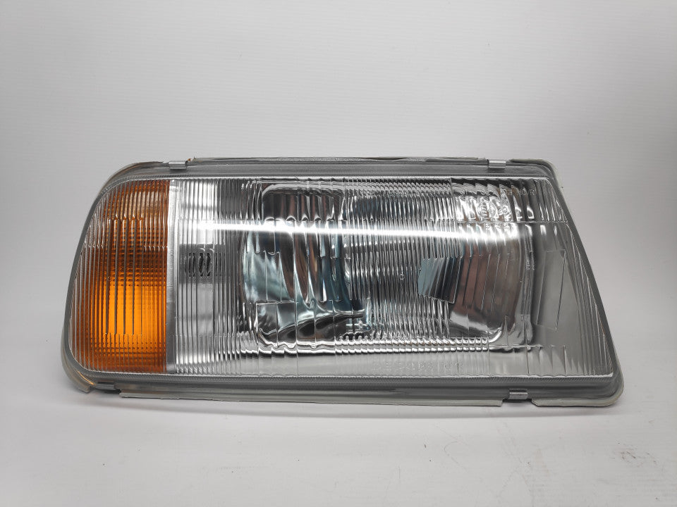Farol Direito Manual Suzuki Vitara 88-98
