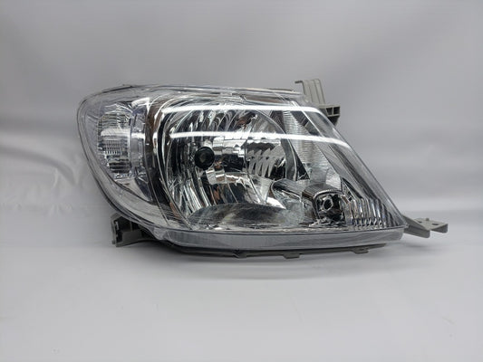 Farol Direito Manual Toyota Hilux Vigo Pick-Up 05-11